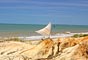 Quixaba - Lagoa do Mato, jangada et la dune de Ponta Grossa au fond