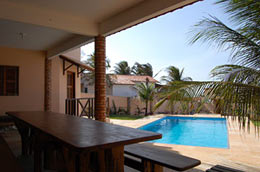 Casa para temporada - varanda e piscina